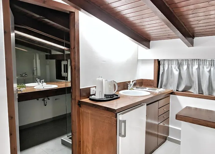 Studio Apartment